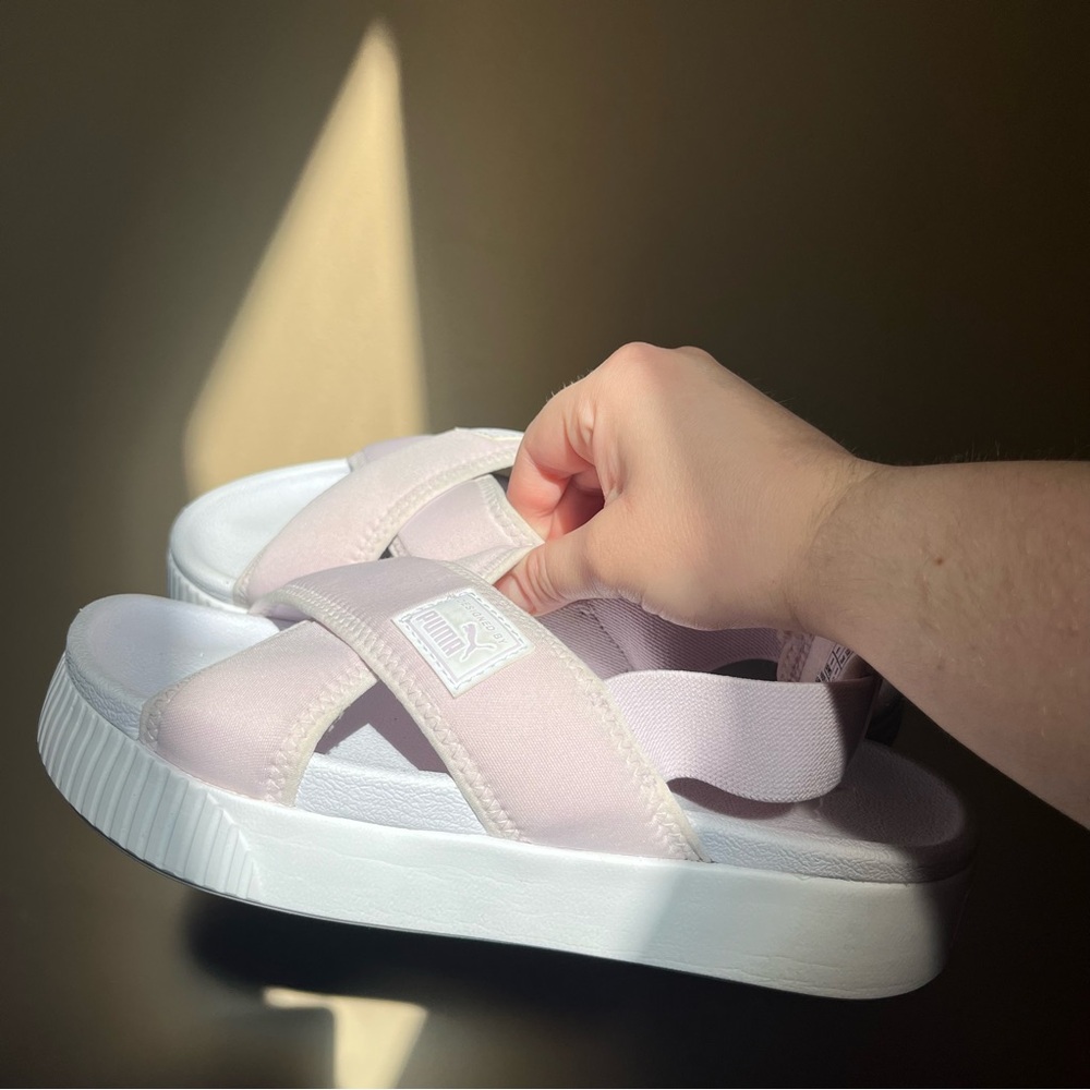 PUMA Women's Lilac Platform Strap Sandals US8
